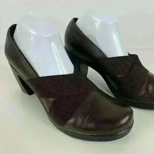 DANSKO Tori Brown Leather Pumps with Chunky Heel
